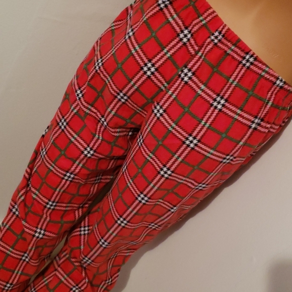 SLEEP WEAR SIZE SMALL - Picture 10 of 13